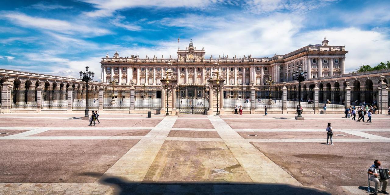 Apartamentos Felipe IV Plaza Mayor マドリード エクステリア 写真